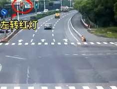 郑州官兵抢险图片